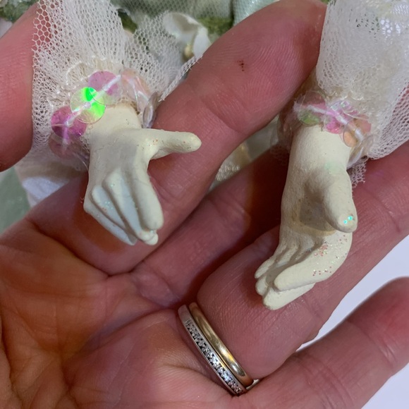 Bunny Katherine’s Collection pastel metallic - Picture 16 of 17